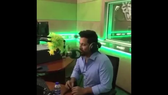 Chiyaan Vikram - "Iru Mugan" In Dubai - Hit 96.7 Fm Studio - 1