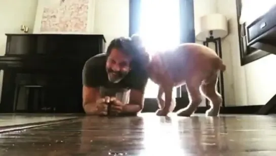 Chiyaan Vikram: "Love me love my dog"