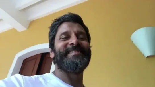 Chiyaan Vikram - instagram 17.04.2017