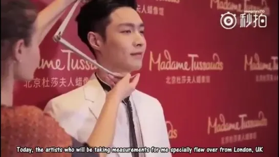 [VIDEO] 170828 Lay @ Madame Tussauds Weibo  Beijing  Update [ENG SUB]