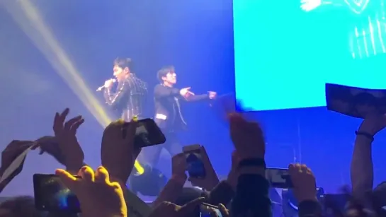 [VK][27.01.18] [Fancam] K-pop  Knight Concert in London