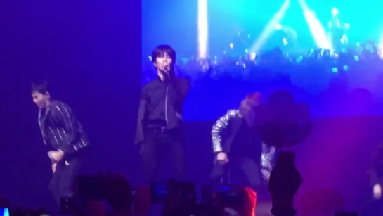 [VK][27.01.18] [Fancam] K-pop  Knight Concert in London