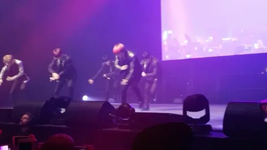 [VK][27.01.18] [Fancam] K-pop  Knight Concert in London