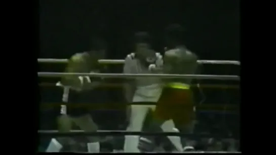 1977-08-23 Michael Spinks vs Jasper Brisbane