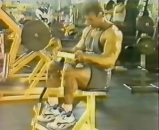 Joe Weider's training system - 1