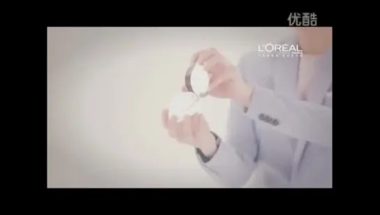 [VIDEO] 150421 Luhan "Mr. Light" Ambassador for L'Oreal - BTS