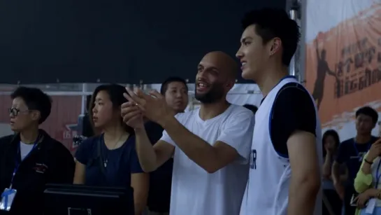 [VIDEO] Wu Yifan @ Huawei Honor 8 CF BTS