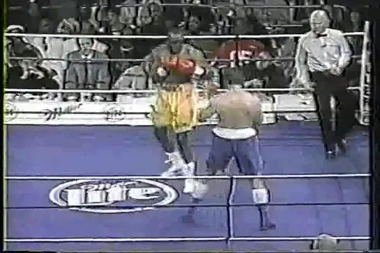 1998-11-06 Thomas Hearns vs Jay Snyder