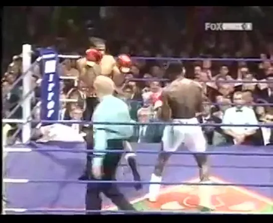 1992-01-21 Herbie Hide vs Conroy Nelson (vacant WBC International Heavyweight Title)