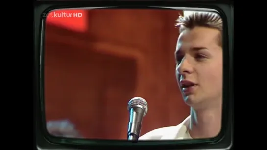 Depeche Mode - Shake The Disease (German TV, ZDF) (1985)