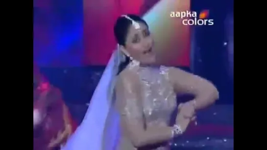 Kareena Kapoor Tribute to Sridevi (Global Indian Film  Television Honors 2011)