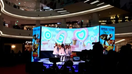 [160120] Lovelyz - Candy Jelly Love @ Kungfu Panda 3 Event