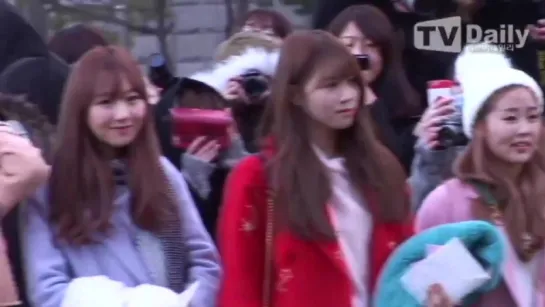 [151225] Lovelyz @ По пути на Music Bank