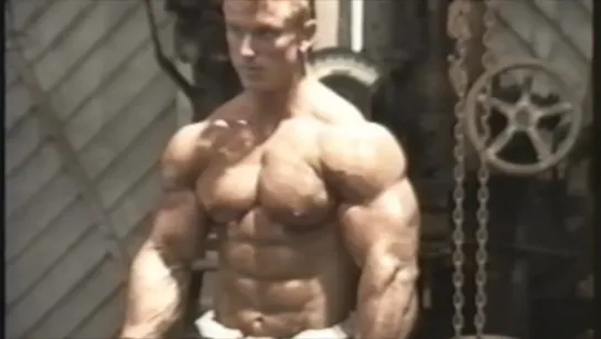 Young Bodybuilder Lee Priest - Sledgehammer Photo Shoot