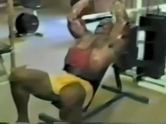 Sergio_Oliva_Tricep_Training