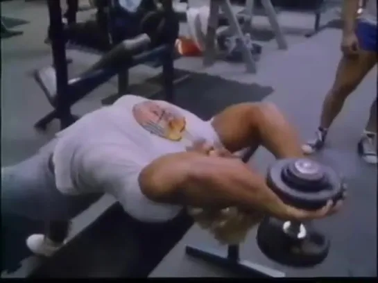 Tom Platz back training at Gold's gym