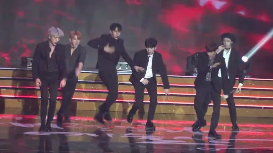 [VK][30.10.2019][Fancam] Korea Pop Culture Arts Awards 2019 - Alligator (Shownu focus)