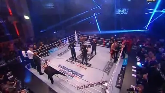 GLORY 9 Rico Verhoeven vs Errol Zimmerman