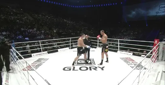 Glory 4 Tokyo Semmy Schilt vs Rico Verhoeven