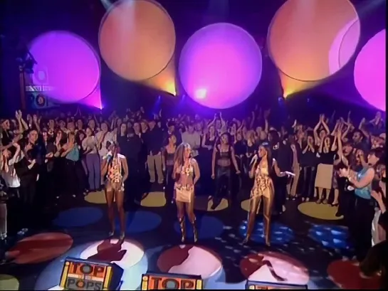 Top Of The Pops - 2000-12-01