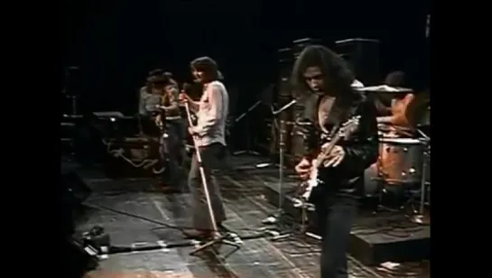 Best of Classic Rock - Deep Purple - Smoke On The Water Live (SD) (via Skyload)