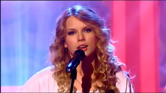 Taylor Swift - Teardrops On My Guitar 8.05.09 Live Paul O´Grady Show_x264