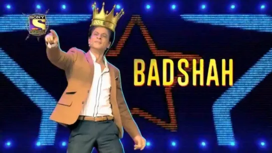 Aa rahe hain ek manch par, Bollywood ke Badshah, Sultan aur Rani DusKaDum ke DhamakedaarFinale mein, comedy ke King @WhoSunilGro