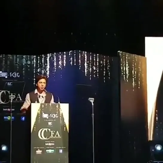 #srk на #CriticsChoiceFilmAwards в Мумбаи2