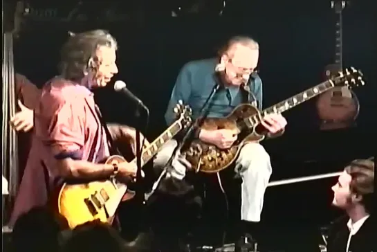 Keith Richards of The Rolling Stones Jamming with Les Paul!