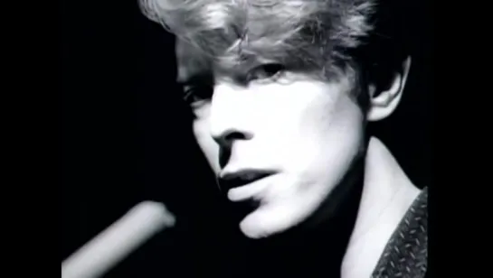 David Bowie - The Drowned Girl