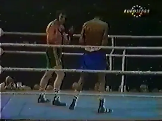 1972-09-26 Bob Foster vs Chris Finnegan (WBC & WBA Light Heavyweight Titles)