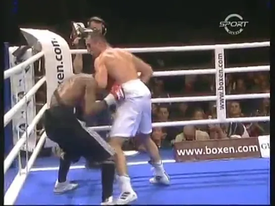 2005-02-12 Arthur Abraham vs Ian Gardner (vacant WBA Inter-Continental Middleweight Title)