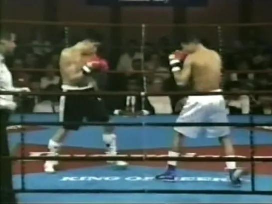 1995-04-22 Arturo Gatti vs Tialano Tovar