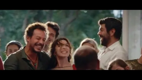 A casa tutti bene  (2018)