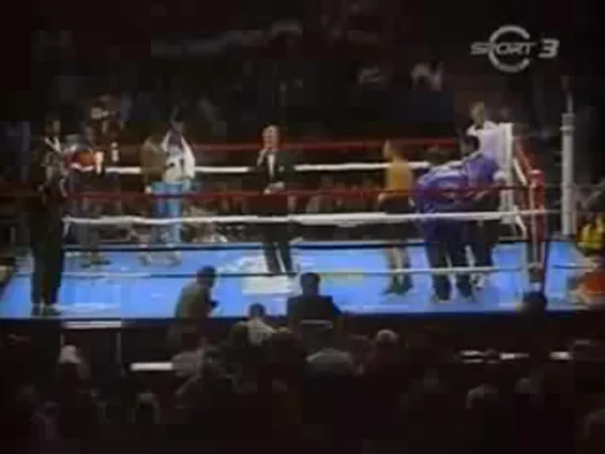 Kostya Tszyu vs Steve Larrimore