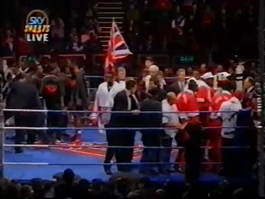 1992-04-30 Lennox Lewis vs Derek Williams (EBU, BBBofC British & Commonwealth Heavyweight Titles)