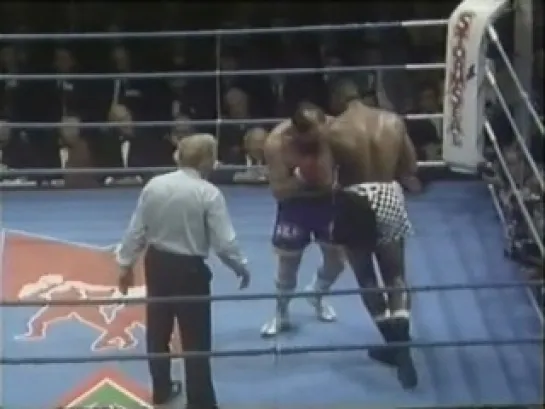 1990-10-31 Lennox Lewis vs Jean-Maurice Chanet (EBU Heavyweight Title)