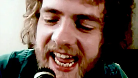 Stealers Wheel «Stuck in the Middle with You» (1972)