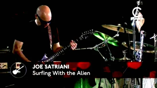 Joe Satriani «Surfing with the Alien» (2014, live at Front and Cente)