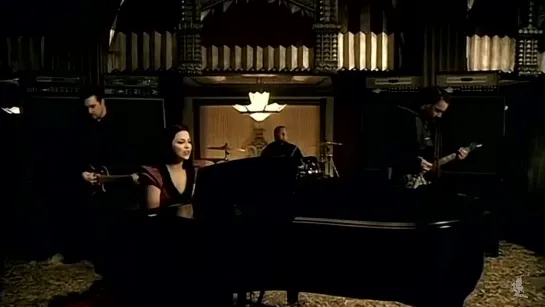 Evanescence «Call Me when you’re Sober» (2006)