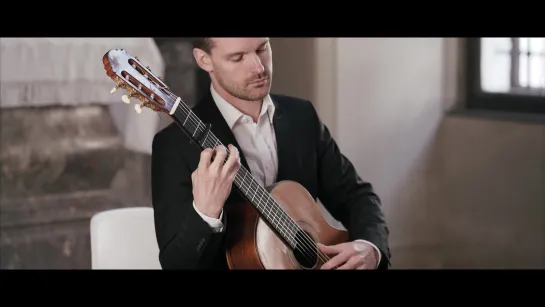 997 (2) J. S. Bach - Suite in C minor, BWV 997 / 2. Fugue - Florian Palier, guitar