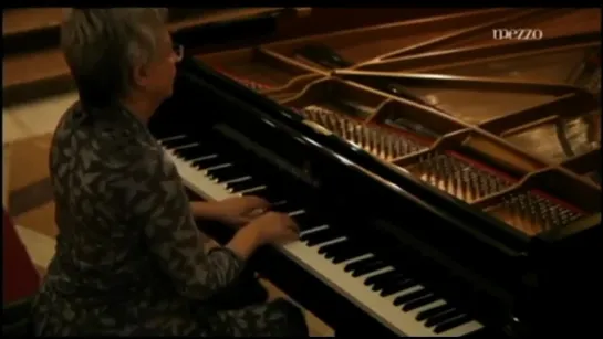 Domenico Scarlatti - Sonatas K. 12, 32, 43, 69, 40, 56, 25, 83, 99, 85, 95, 144, 202, 225, 244, 373 - Alice Ader, piano