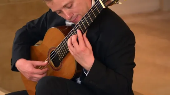 998 J. S. Bach - Prelude, Fugue and Allegro, E♭ major, BWV 998 - Sanel Redzic, guitar