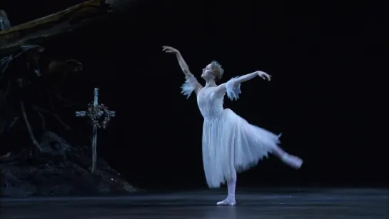 Giselle [choreography by Marius Petipa] - Alina Cojocaru, Johan Kobborg, Marianela Nuñez, Martin Harvey - The Royal Ballet 2016