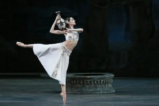 Yulia Stepanova in Swan Lake, La Bayadère and Raymonda