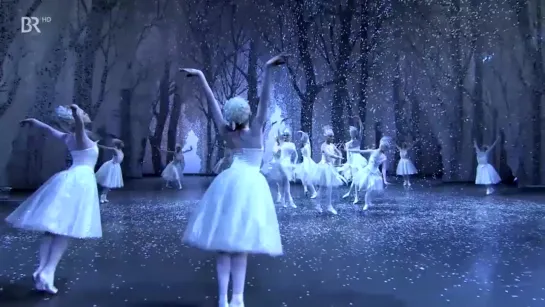 Pyotr I. Tchaikovsky - The Nutcracker - Dresden Semperoper Ballett [Choreography Aaron S. Watkin & Jason Beechey]