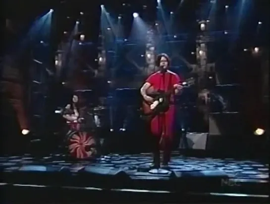 The White Stripes -  We're Going To Be Friends [live]