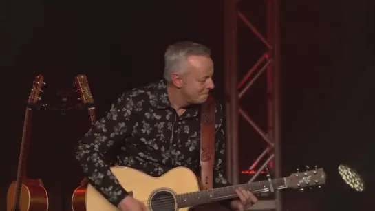 Tommy Emmanuel - ...Man Is this fast!... =)))