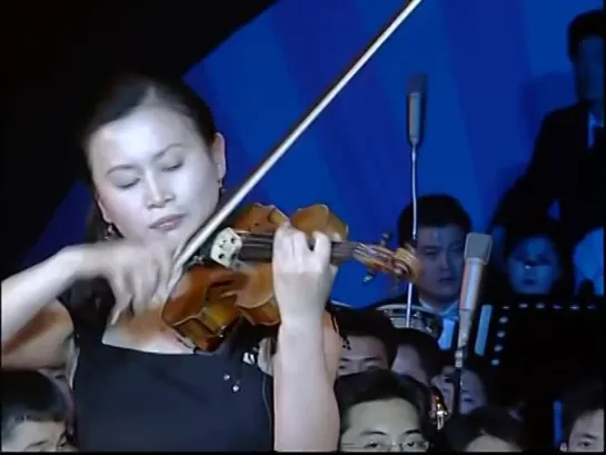 Чардаш с северо корейской скрипачкой. Chardash with North Korea violinist