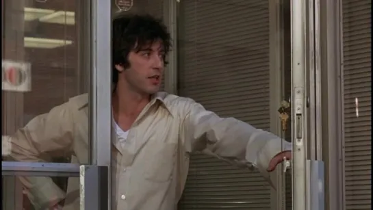 ► Собачий полдень / Dog Day Afternoon 1975 [HD 720]